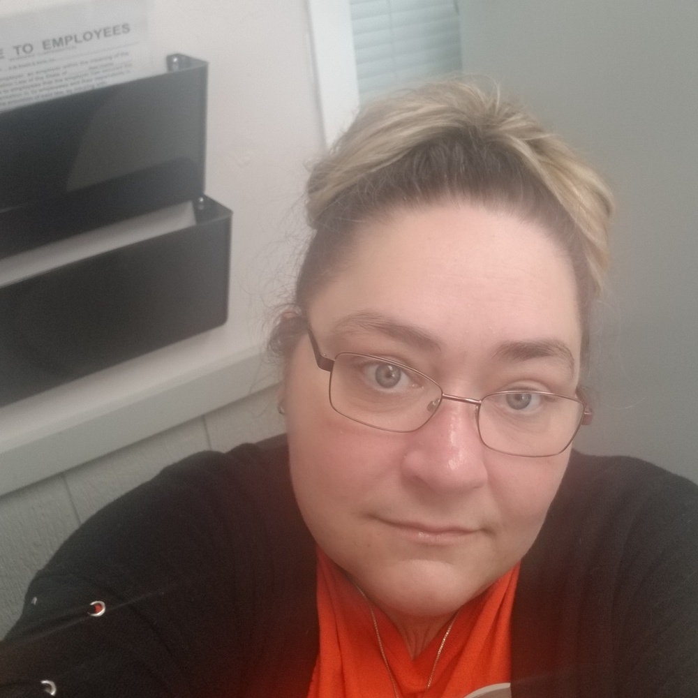 Meet your Posher, Carrie